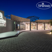 Portes Lithos Luxury Resort 