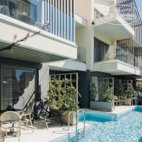 Serenity Suites 