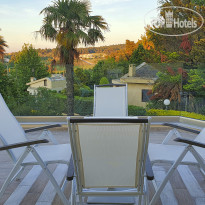 Azalea Villa