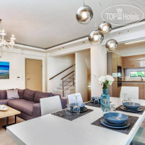 Pefki Deluxe Residences 