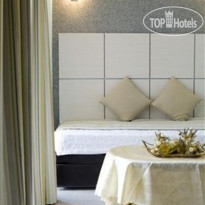 Kaplanis House Apartments 