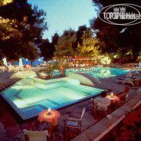 Porfi Beach 