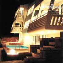 Villa Cariatis