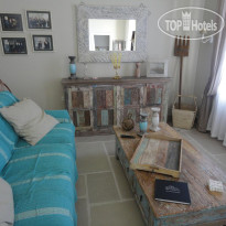 Admirals House 