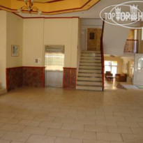 Hotel Mimosa Вестибюль