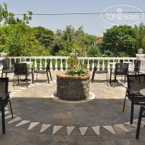 Pyrros Hotel Терраса