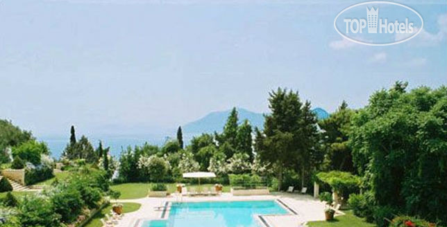 New photos from tourists Villa Presidential