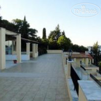 Litharia Apartments