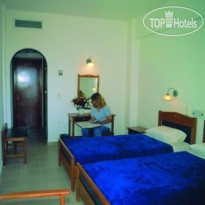 Adonis Beach Hotel