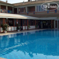 Thomas Bay Hotel