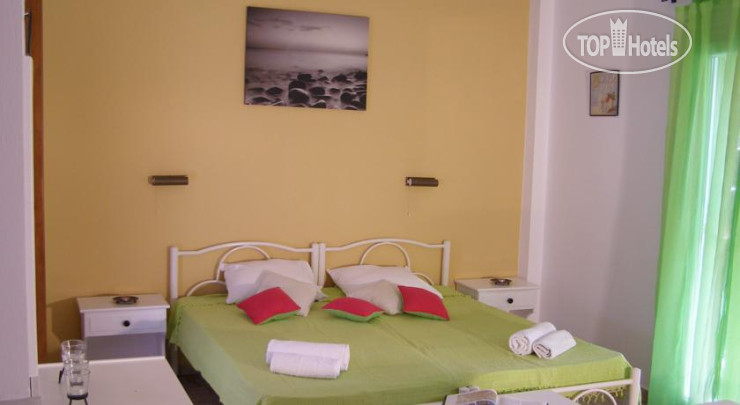 New photos from tourists Nikis Apartments 