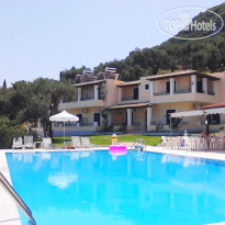 RisingSun Apartments Studios 