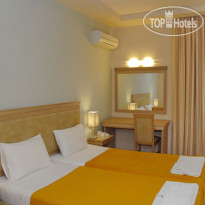 Glyfada Beach Hotel 