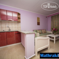 Mathraki Resort