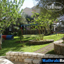 Mathraki Resort