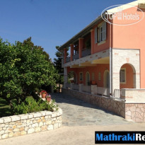 Mathraki Resort