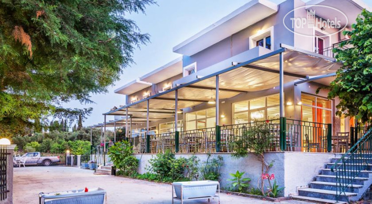 Silver Bay Hotel