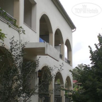 Villa Karmar Hotel Apartments 
