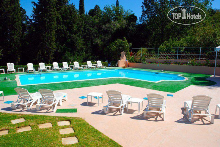 New photos from tourists Christina Studios 