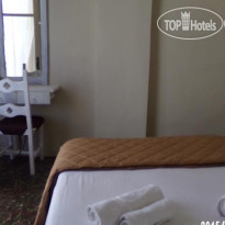 Roulis Hotel 