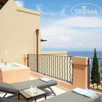 Marbella Nido Suite Hotel & Villas Люкс с джакузи на балконе