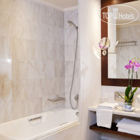 Kontokali Bay Presidential Suite