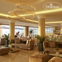 Alkyna Lifestyle Beach Resort лобби