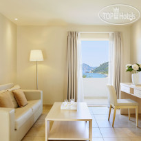Alkyna Lifestyle Beach Resort ONE BEDROOM JUNIOR SUITE