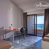 Aeolos Beach Hotel 
