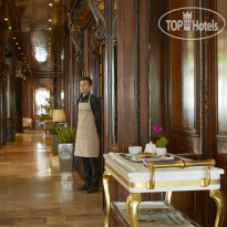 Mayor Mon Repos Palace Art Hotel бар