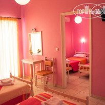 Bella Vista Hotel and Studios 