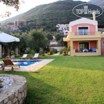 Beachfront Barbati Villa 3