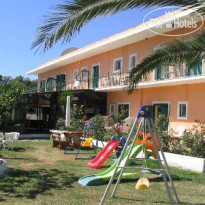 Rose Garden Apartment Hotel 