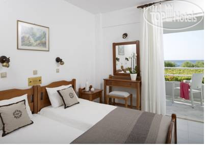 New photos from tourists Kouros Bay 2*