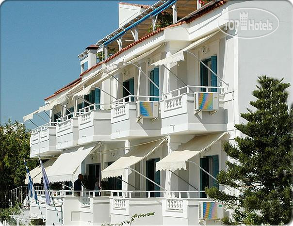 Hotel photo Remezzo Hotel & Studios 2*