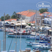 Remezzo Hotel & Studios 