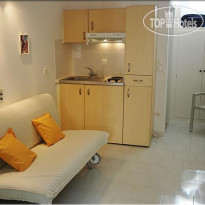Remezzo Hotel & Studios