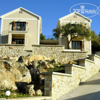 Adastra Ithaca Luxury Suites