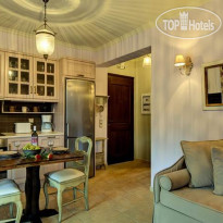 Adastra Ithaca Luxury Suites