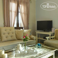 Adastra Ithaca Luxury Suites
