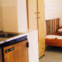 Diamanti Molivos Studios & Apartments
