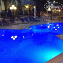 Blue Sky Hotel 