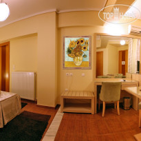 Heliotrope Hotel 