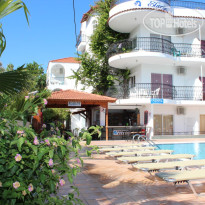 Elarin Studios & Apartments
