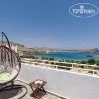 Thea Villas and Suite  