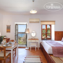 Thea Villas and Suite  