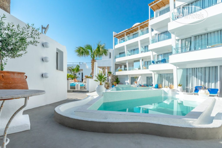 Hotelier's photos The Kouros Home Hotel 3*