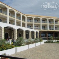 Mythos Beach Resort