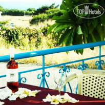 Summer Breeze Hotel 
