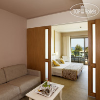 Porto Angeli Beach Resort